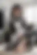 힝~ 안보여줄거지롱